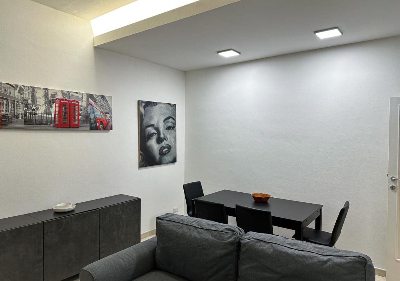 Modern Cenisio Apartment - Self Check-In & Parking Milano Exterior foto
