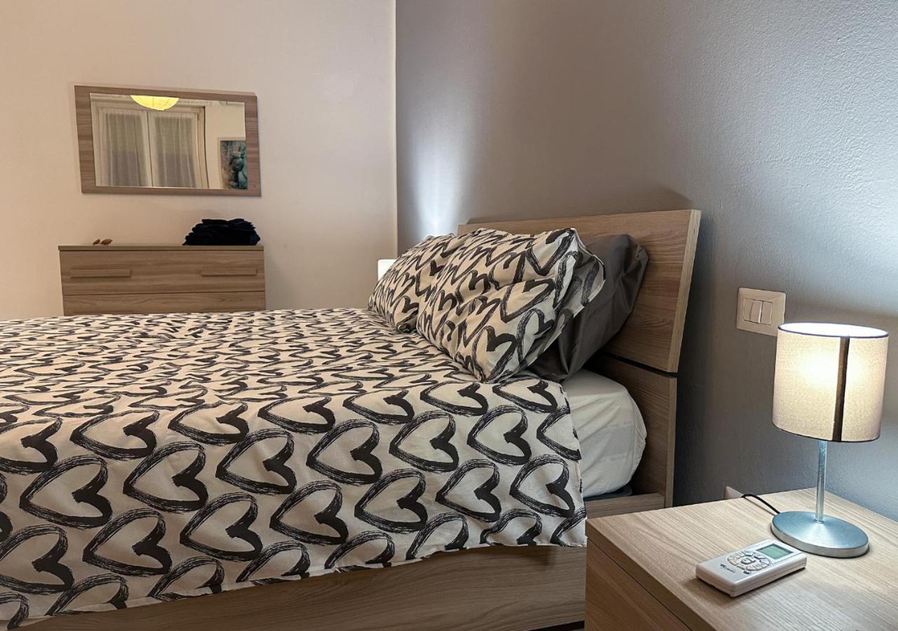Modern Cenisio Apartment - Self Check-In & Parking Milano Exterior foto